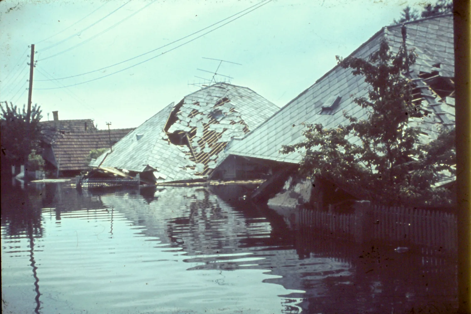 5 Balony arvíz 03 21 46