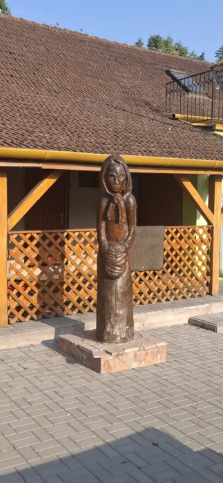 Lenti vendeglo 20250817 080143