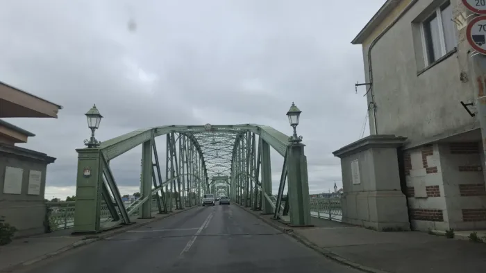 Erzsébet hid 8