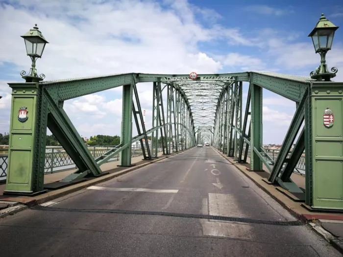 Erzsébet hid ma7 foto 2