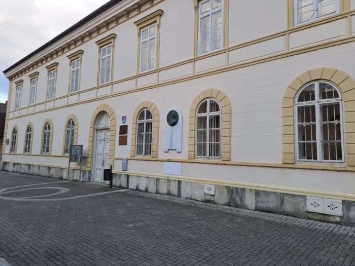 Gyiczy Kálmán elékhely 2